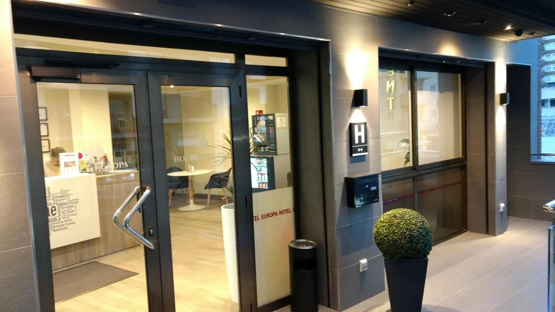 Hotel Europa de Figueres Figueras 2*,  España