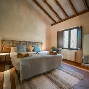 Hotel Rural Cueva Del Gato